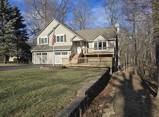 484 Orleans Dr, Davis, IL 61019
