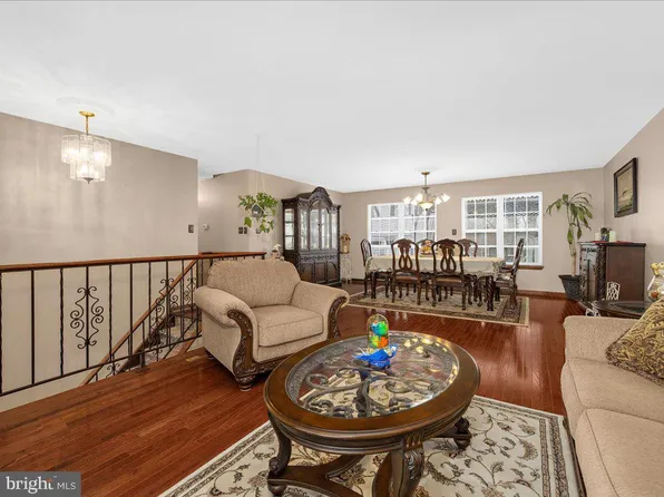 428 Lafayette Ave, Catonsville, MD 21228