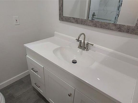 5th image of 546 Orange Dr APT 13