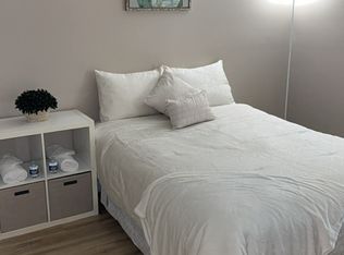 2260 Burdett Ridge Dr, College Park, GA 30349