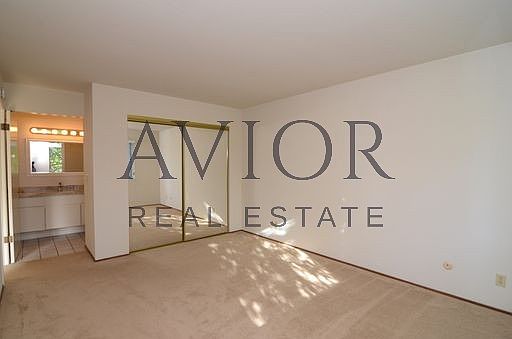 Bedroom Suite | 11'5" x 16'11"