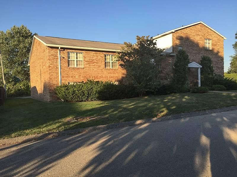 1st image of 547 Turney St
