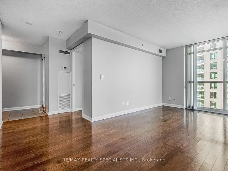 215 Sherway Gardens Rd #1607 — Photo 13