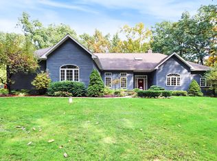 7180 Fox Meadow Dr NE, Rockford, MI 49341