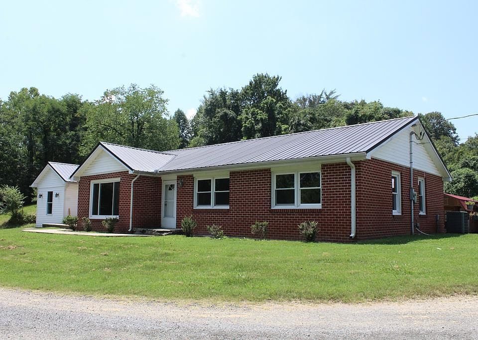 1st image of 215 Posey Pruett Ln