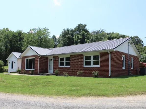 215 Posey Pruett Ln, Gainesboro, TN 38562