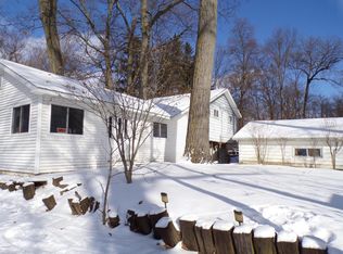 31830 South Dr, Lawton, MI 49065