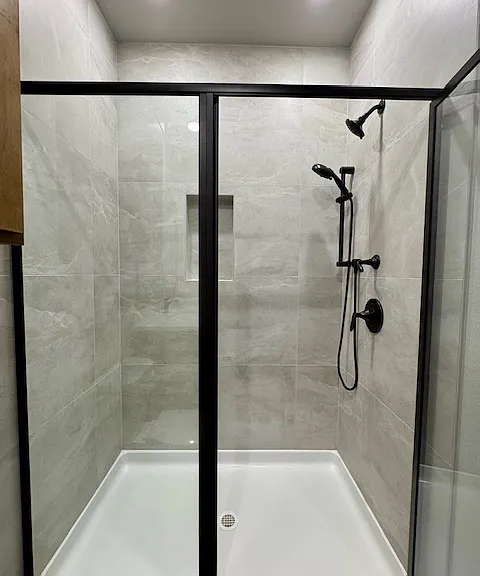 1700 Jensen Ave — Photo 23