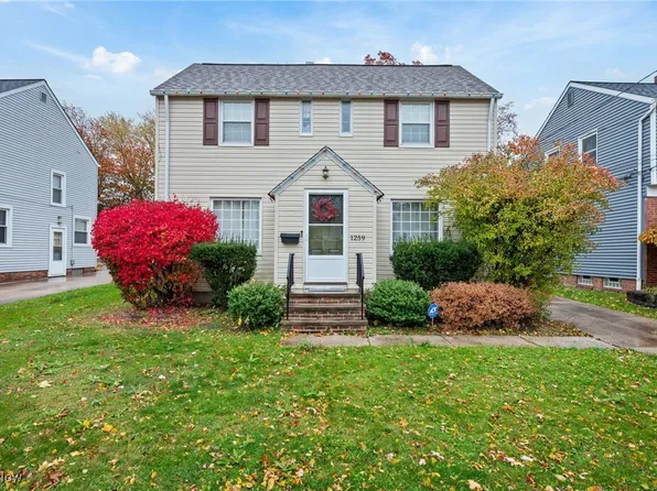1259 Gordon Rd, Lyndhurst, OH 44124