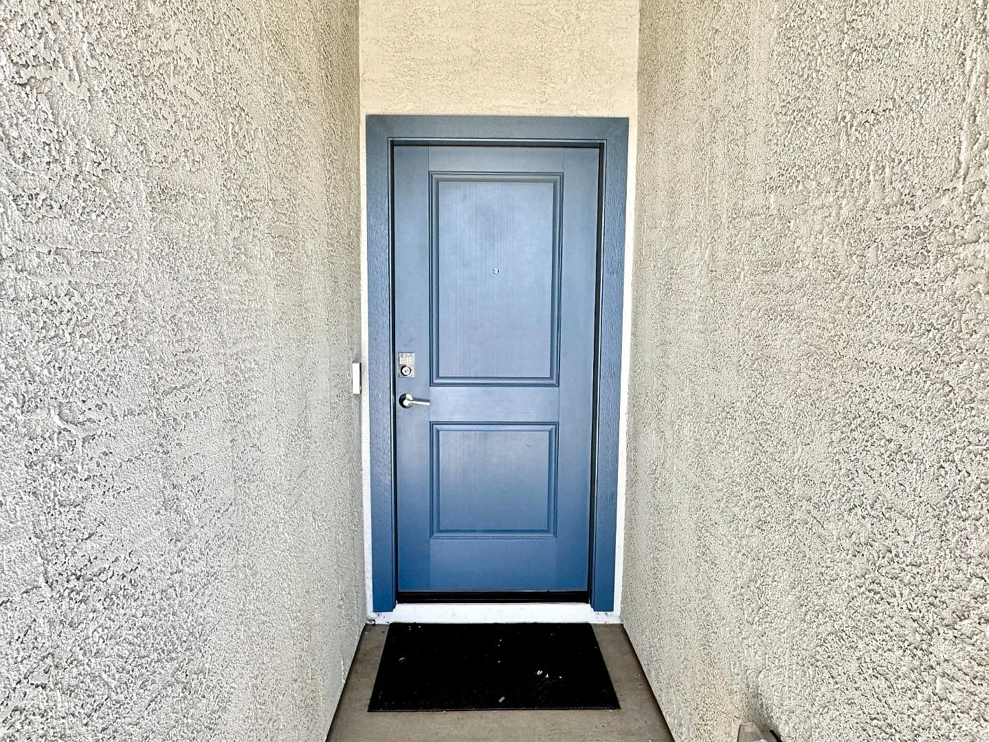 13553 N Nicholas Ct — Photo 2