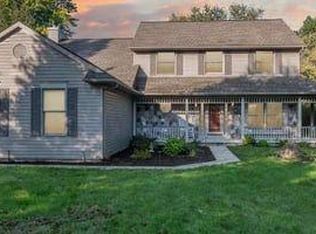 430 S Conklin Rd, Lake Orion, MI 48362