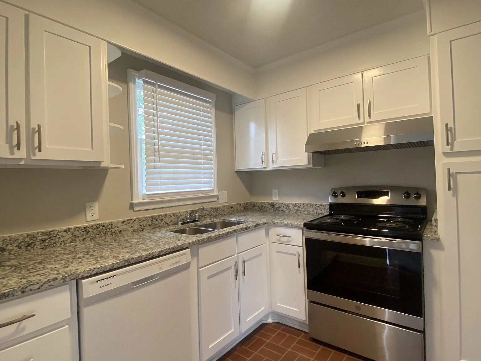 8938 University Drive - 8D — Photo 3
