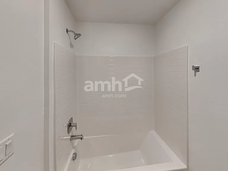 9118 Fiesta Impatiens Ct — Photo 15