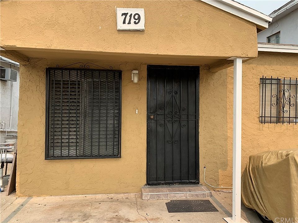 1st image of 719 E 108th St