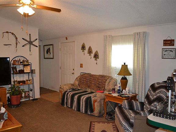 3rd image of 401 NE 120th St