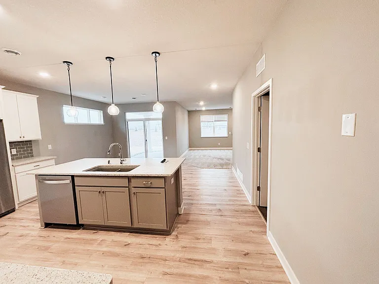 13658 Applewood Trl — Photo 3