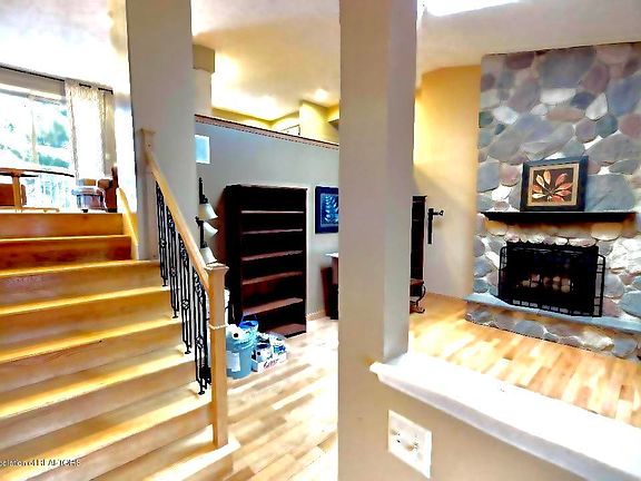 4th image of 1515 Bentbrook Cir