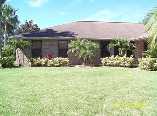 530 Sawgrass Cir, Melbourne, FL 32940