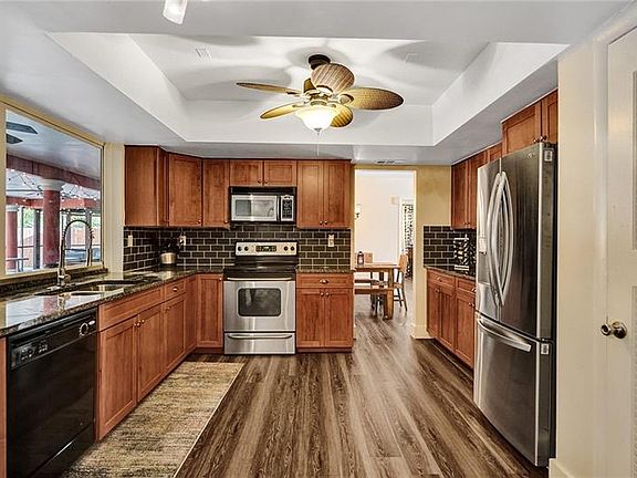 5th image of 6061 SW 13th St