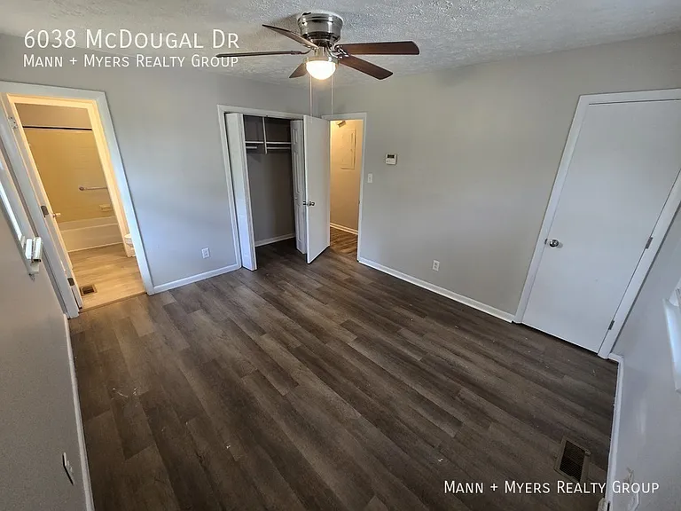 6038 McDougal Dr — Photo 26