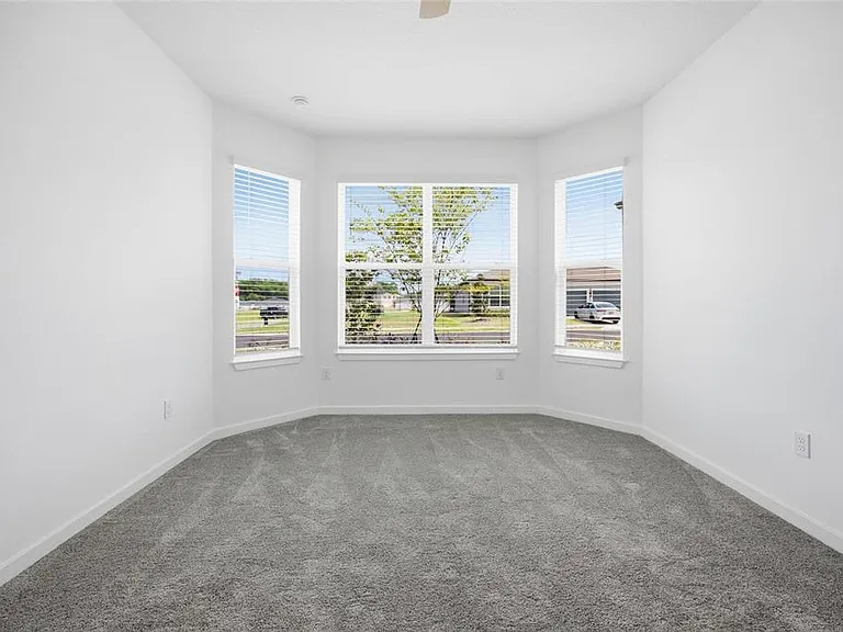 4311 SW 84th St — Photo 13
