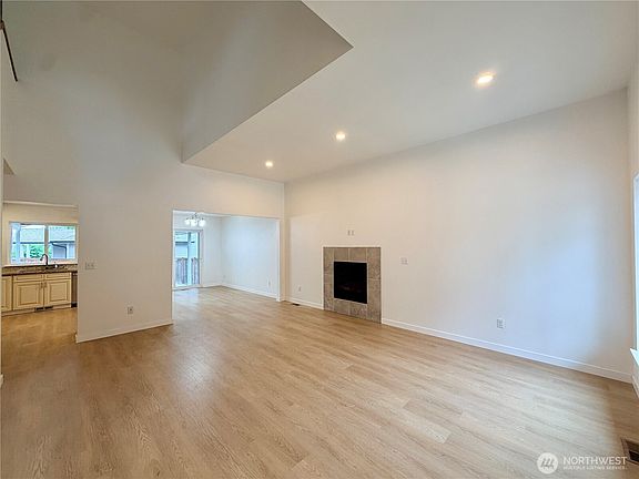 2nd image of 1034 S 74th Street