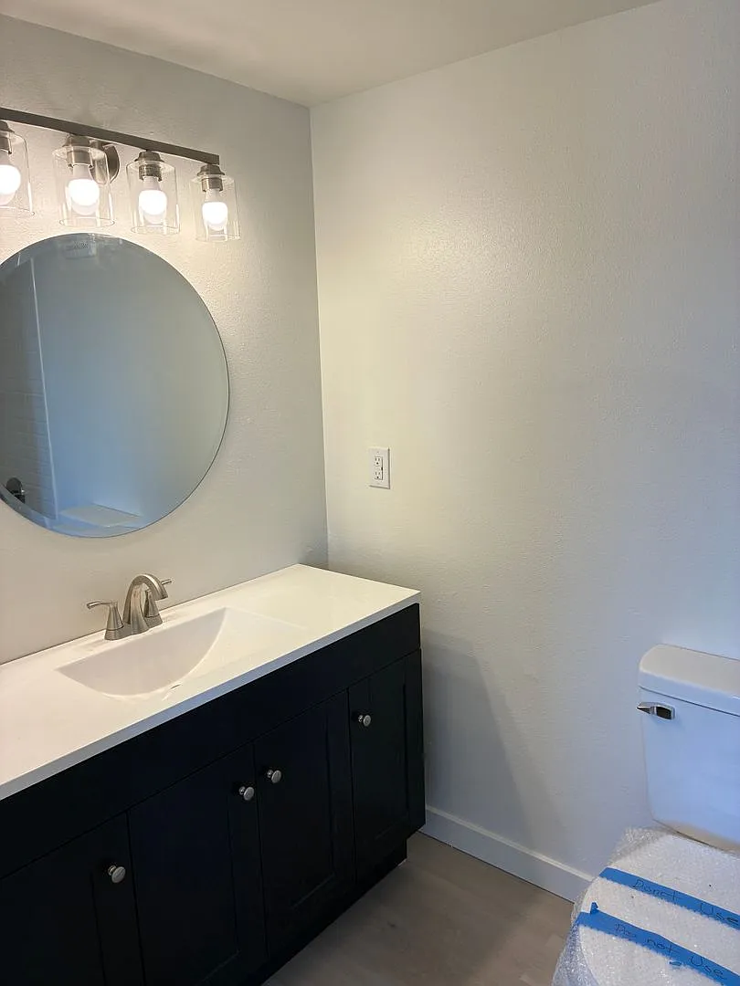 3200 Spenard Rd — Photo 2