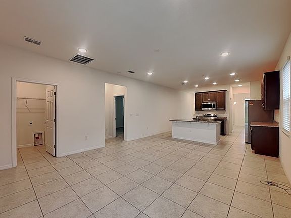 3rd image of 1427 Flatwood St