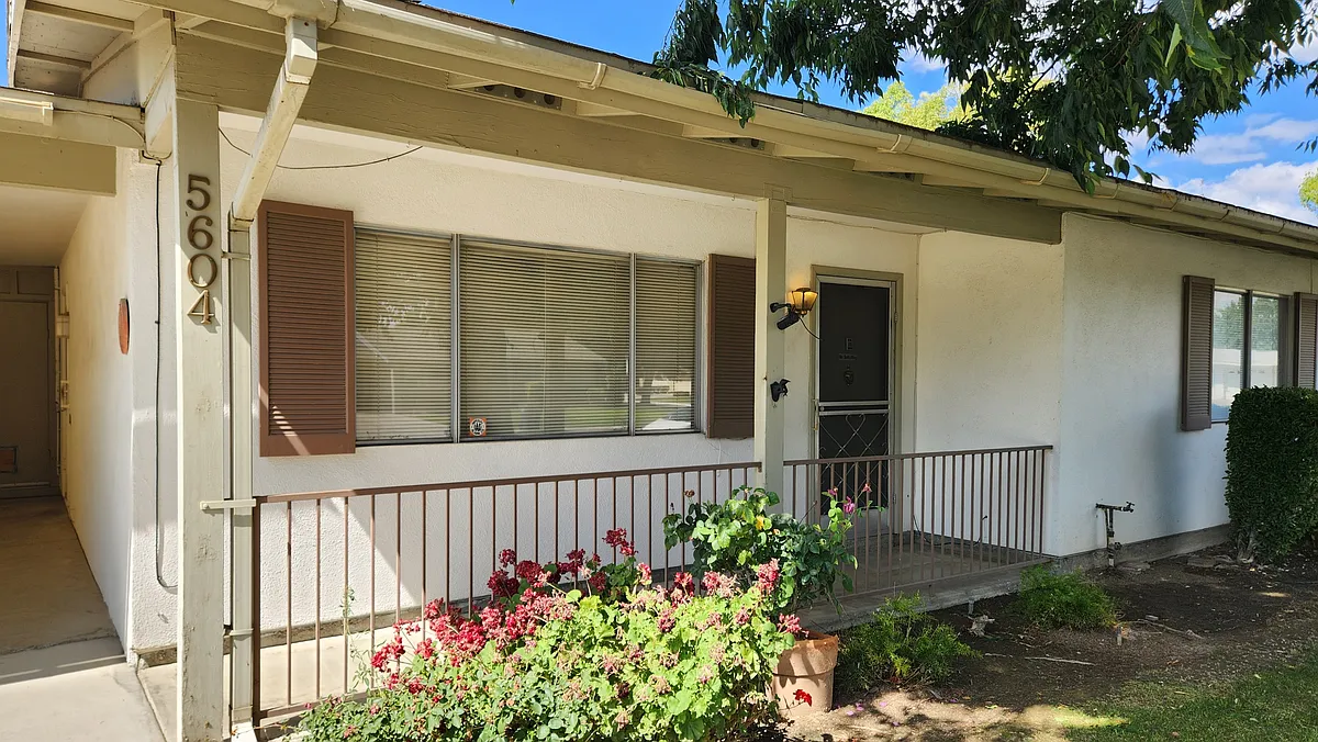 Building Photo - 5604 Indian Wells Ave