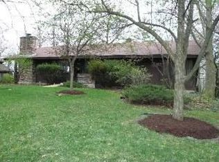 1724 Blue Bell Ct, Naperville, IL 60565