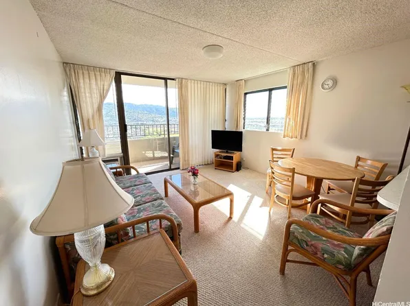 2240 Kuhio Ave APT 2405, Honolulu, HI 96815