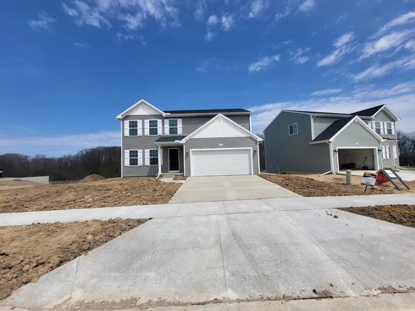 2717 W Sanderling Ct, Grand Rapids, MI 49505