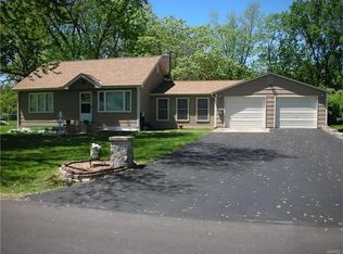 33 Cliff Dr, Saint Louis, MO