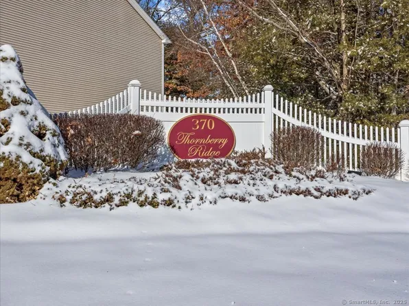 370 Emmett Street APT 8-2, Bristol, CT 06010