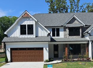 323 Breakwater Ln, Seneca, SC 29678