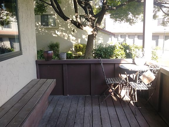 2nd image of 368 Kenbrook Cir