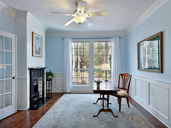 3rd image of 9323 Woodlane Blvd