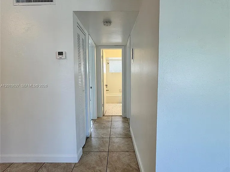 Pierce St — Photo 3