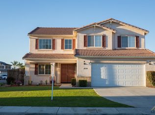 11124 Grand Prairie Dr, Bakersfield, CA