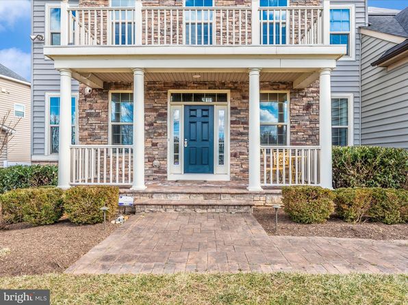 18311 Chelsea Knolls Dr, Mount Airy, MD 21771