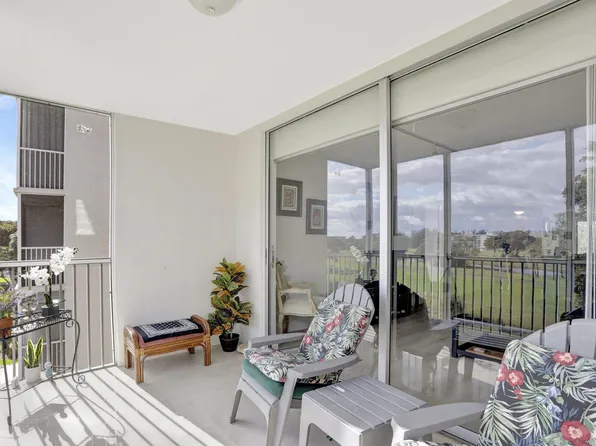 2851 S Palm Aire Dr APT 407, Pompano Beach, FL 33069