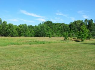 65515 W 8 Mile Rd, South Lyon, MI 48178