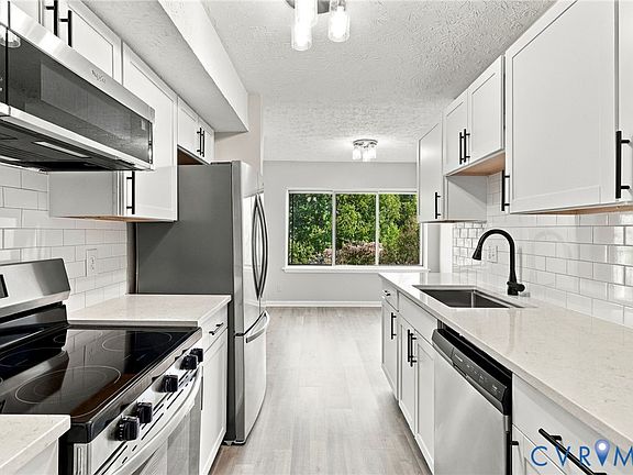 2nd image of 1503 Bronwyn Rd APT 303