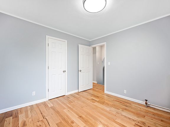 4th image of 114-59 196th St