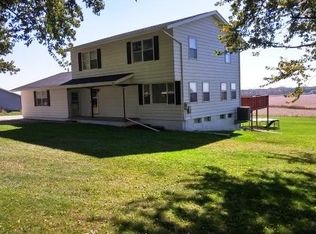 3655 Ranchero Rd, Cedar Falls, IA 50613