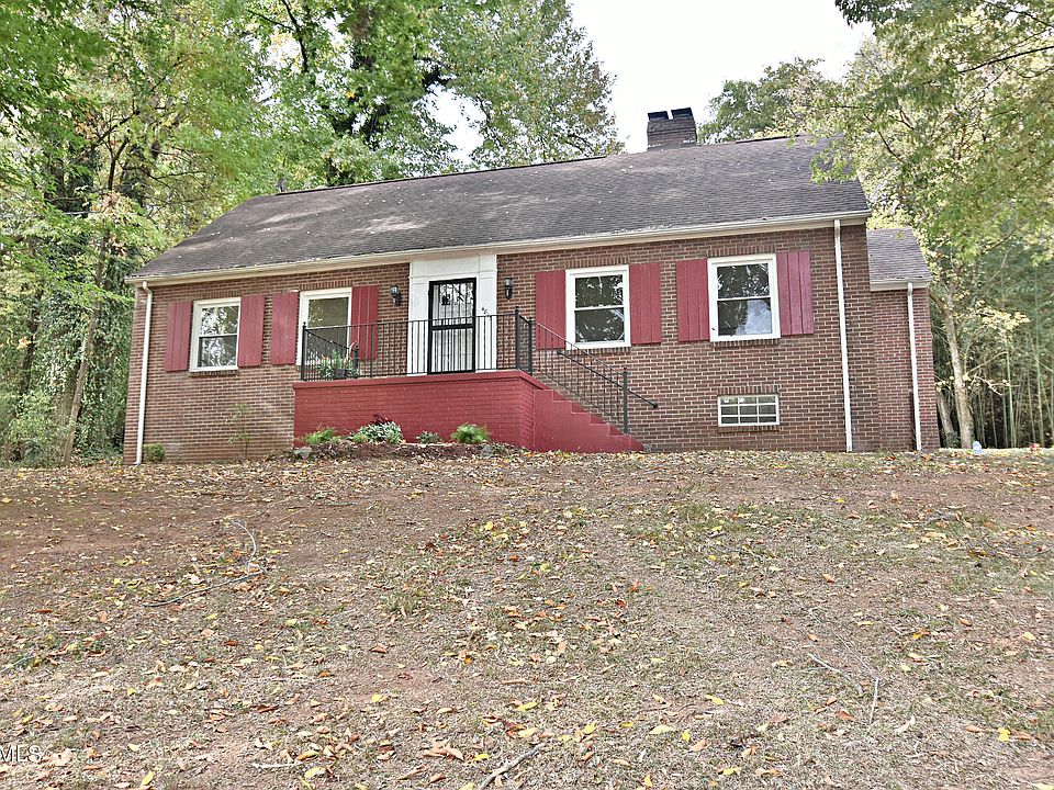 1st image of 4815 Skyline Dr