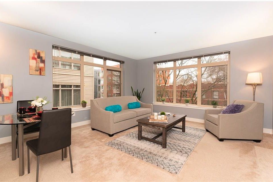1st image of 1620 Belmont Ave Unit 321