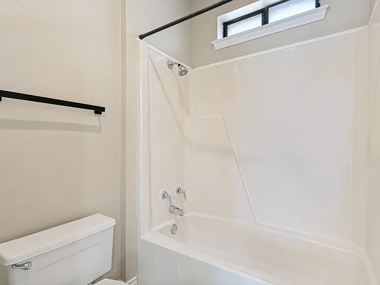 2306 Birchbrook Ct — Photo 12