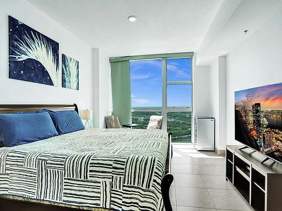 5th image of 2641 N Flamingo Rd APT 2105N