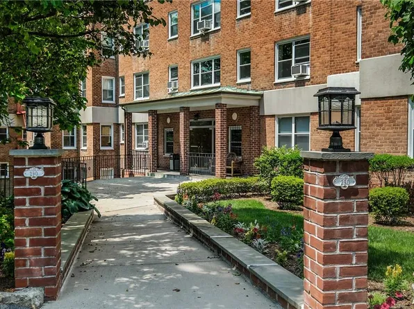 290 Collins Avenue #6C, Mount Vernon, NY 10552